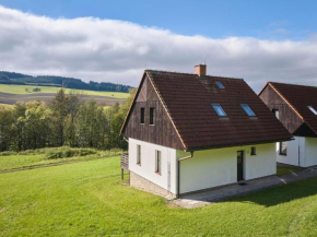 Holiday Home Stárkov by Interhome Starkov